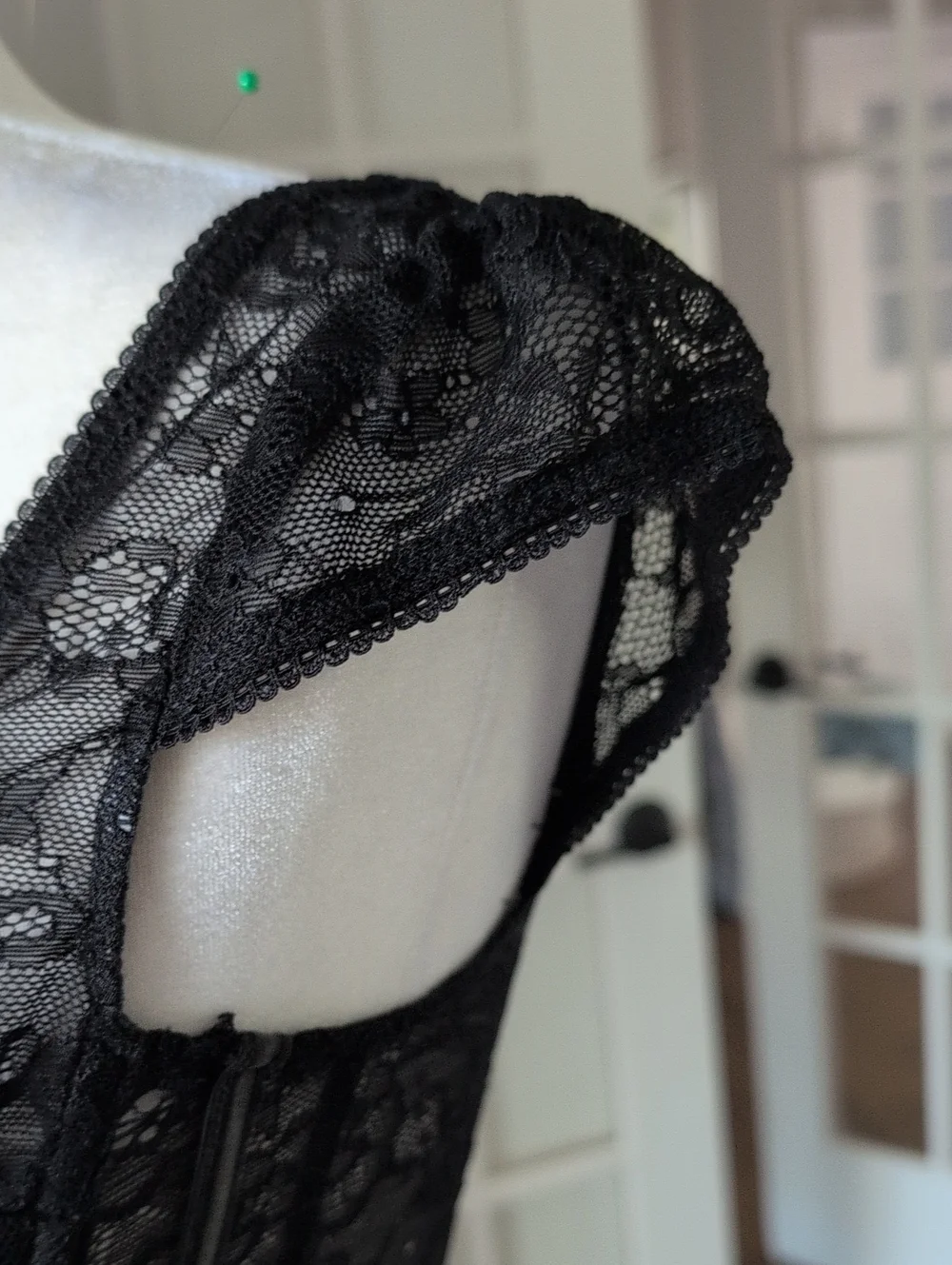 Edikted Black Lace Boned Bustier Corset Top - Small - Picture 3 of 9